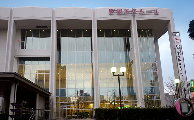 写真:町田市民ホール大規模改修電気設備工事 施工実績1